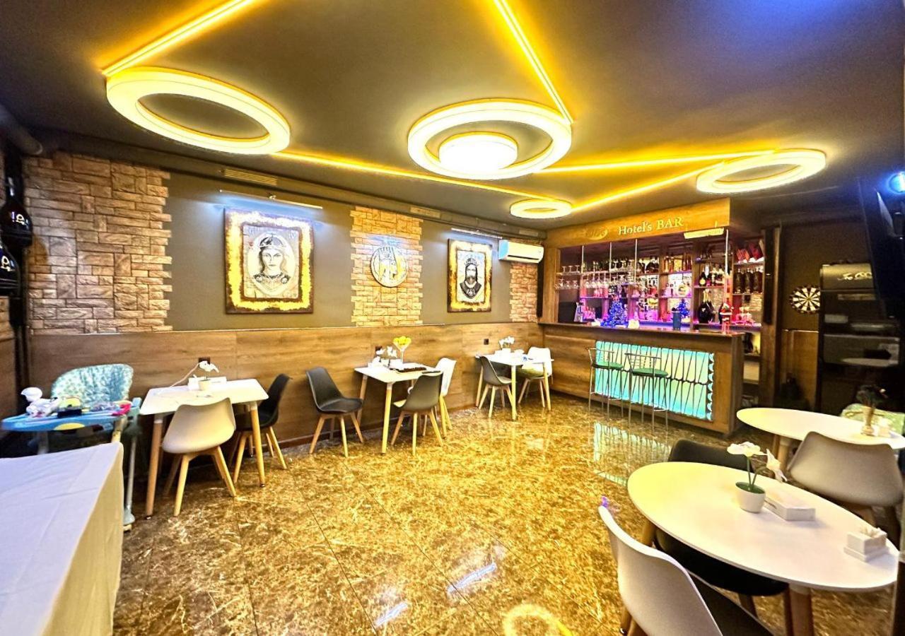Nava Hotel Yerevan Exterior photo
